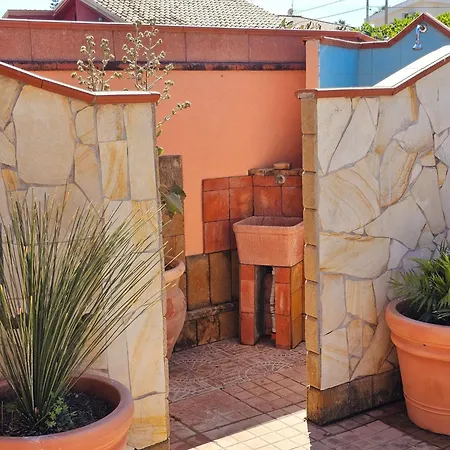 Helle Mediterrane Mit Veranda Und Garten By Interhome