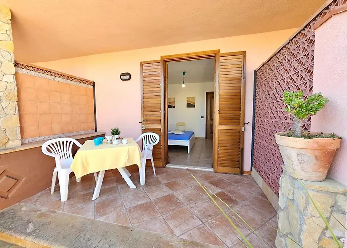 Helle Mediterrane Mit Veranda Und Garten By Interhome צ'פאלו