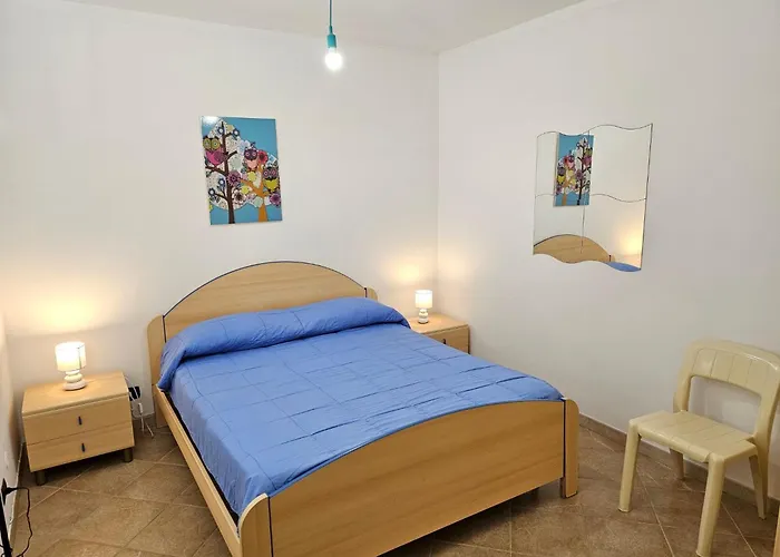 Helle Mediterrane Mit Veranda Und Garten By Interhome * צ'פאלו